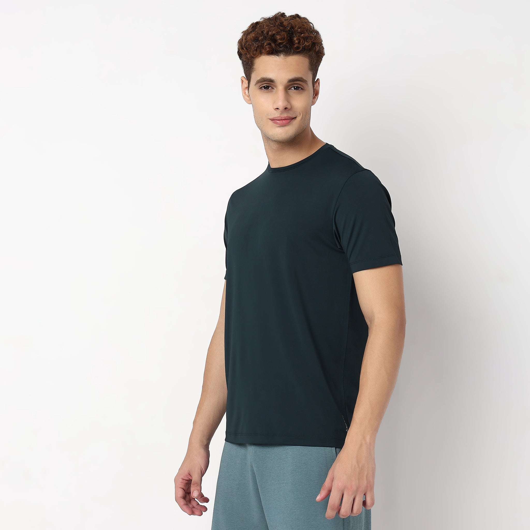 AirDry® Gym Tee  - Work Out With E-Fast® Stretch-Made For Movement